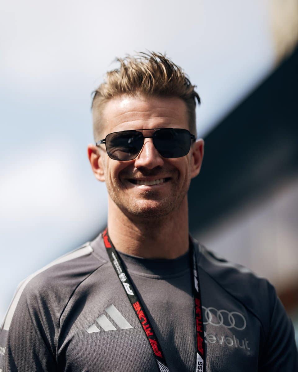 Hulkenberg Dodges Singapore Grid Penalty Due to Timing System Glitch