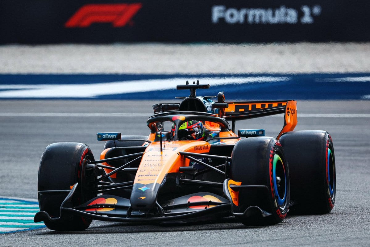 McLaren Probes Oscar Piastri's Slow Puncture at Singapore GP