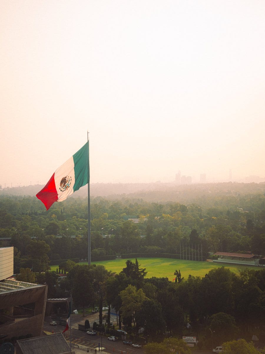 Leclerc Leads Eventful FP2 in Mexico, Edges Out Norris and Russell
