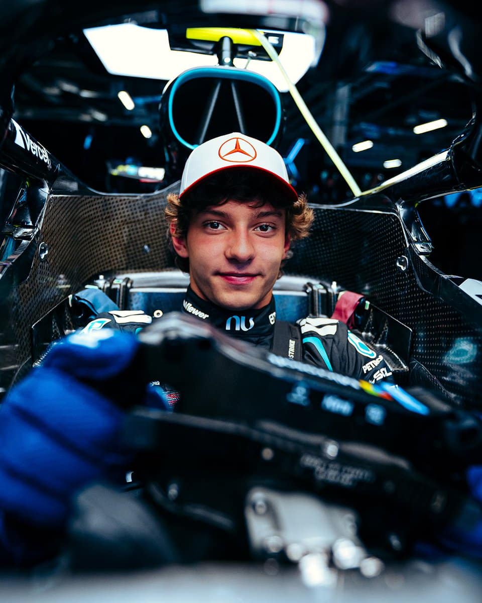 Kimi Antonelli Faces Challenges with Mercedes Upgrades in Singapore