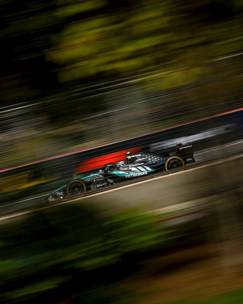Mercedes Debuts New Front Wing for Singapore GP