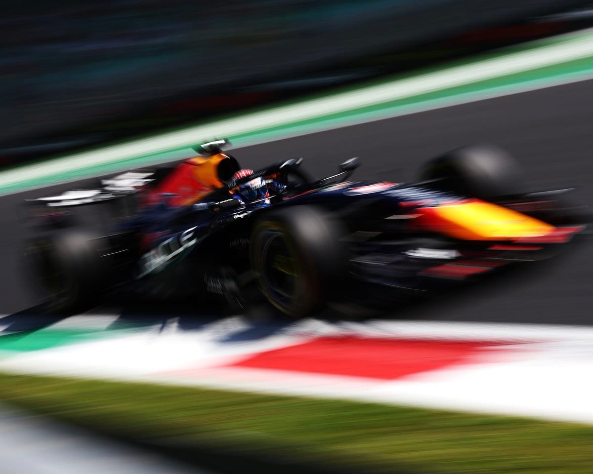 Red Bull's Aero Degradation Dilemma: Pierre Waché Sheds Light on RB22 Issues