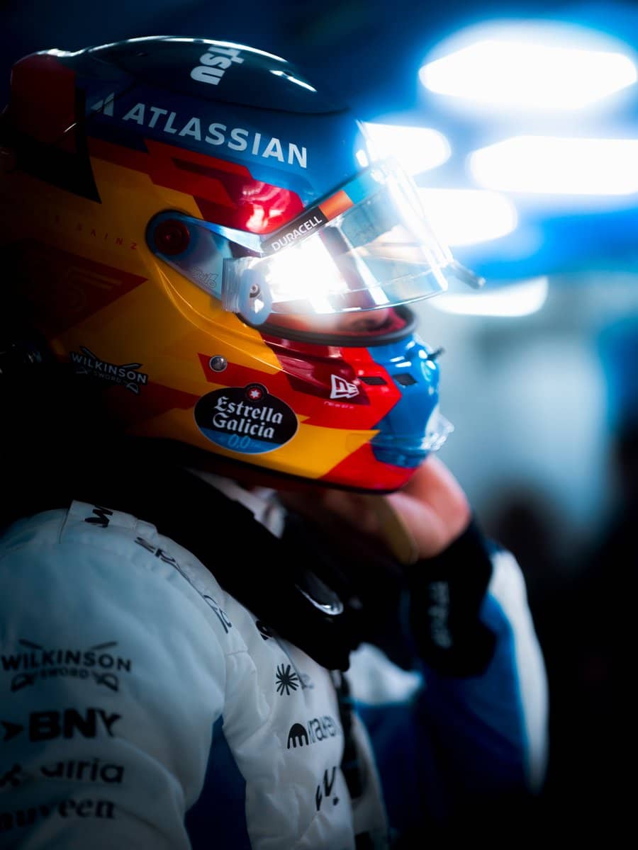 Carlos Sainz Criticizes FIA Over Overtake Mode Fiasco in Singapore